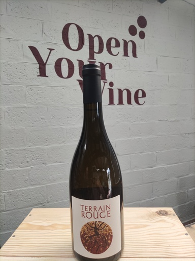 [Vin0330] "Terrain rouge" 20'